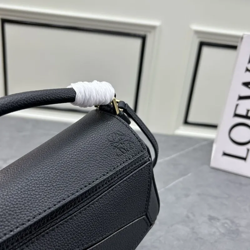 LOEWE Black 18cm Mini Crossbody Bag 851 - Image 4