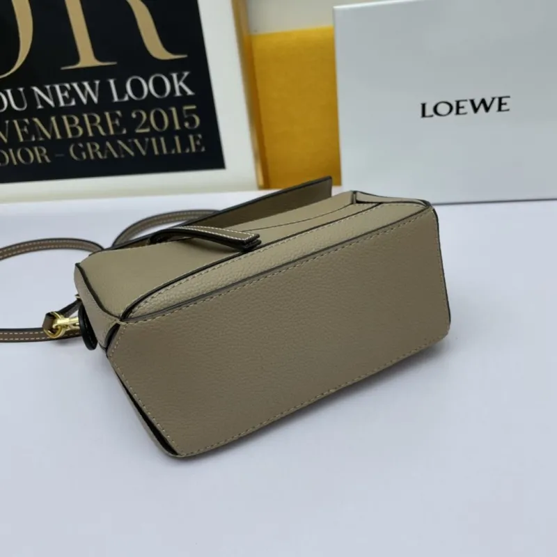 LOEWE Taupe Leather Crossbody Handbag 852 - Image 5