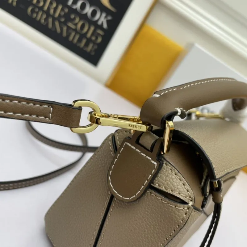 LOEWE Taupe Leather Crossbody Handbag 852 - Image 6