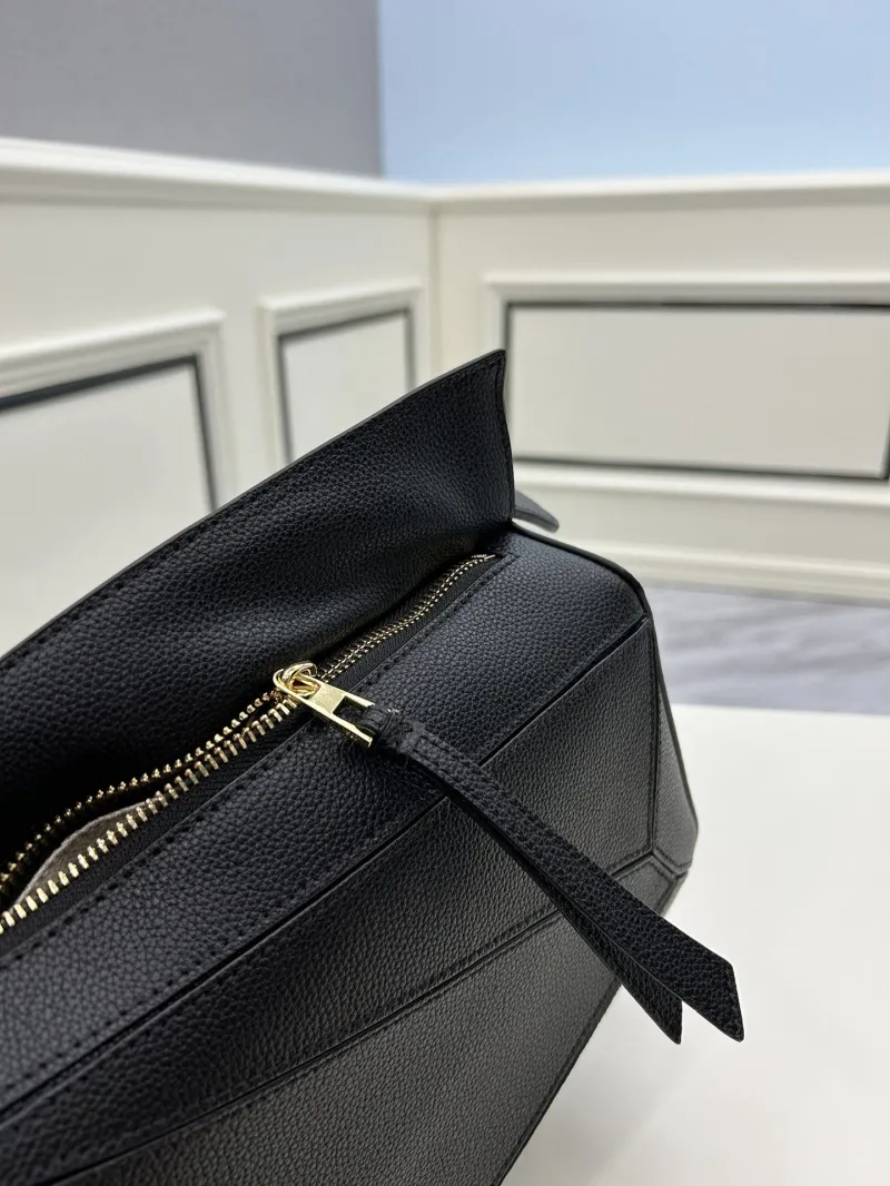 Loewe Small Black Leather Crossbody Bag 863 - Image 6