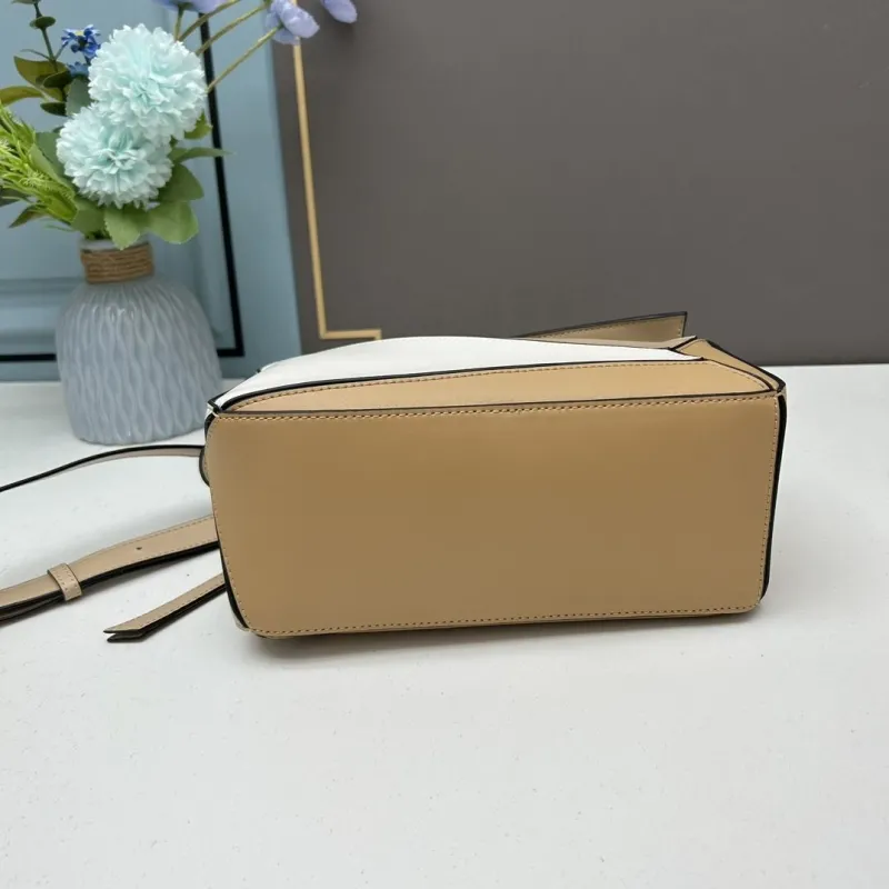 Loewe Small 24cm Beige White Puzzle Crossbody Bag - Image 5