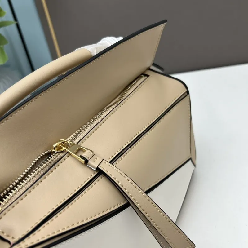 Loewe Small 24cm Beige White Puzzle Crossbody Bag - Image 7