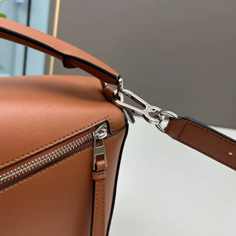 Loewe Large Brown Puzzle Shoulder Bag 30cm - Image 6