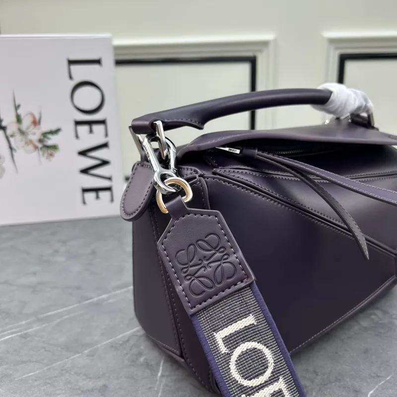 LOEWE Dark Purple Puzzle Crossbody Bag 24cm S21 - Image 6