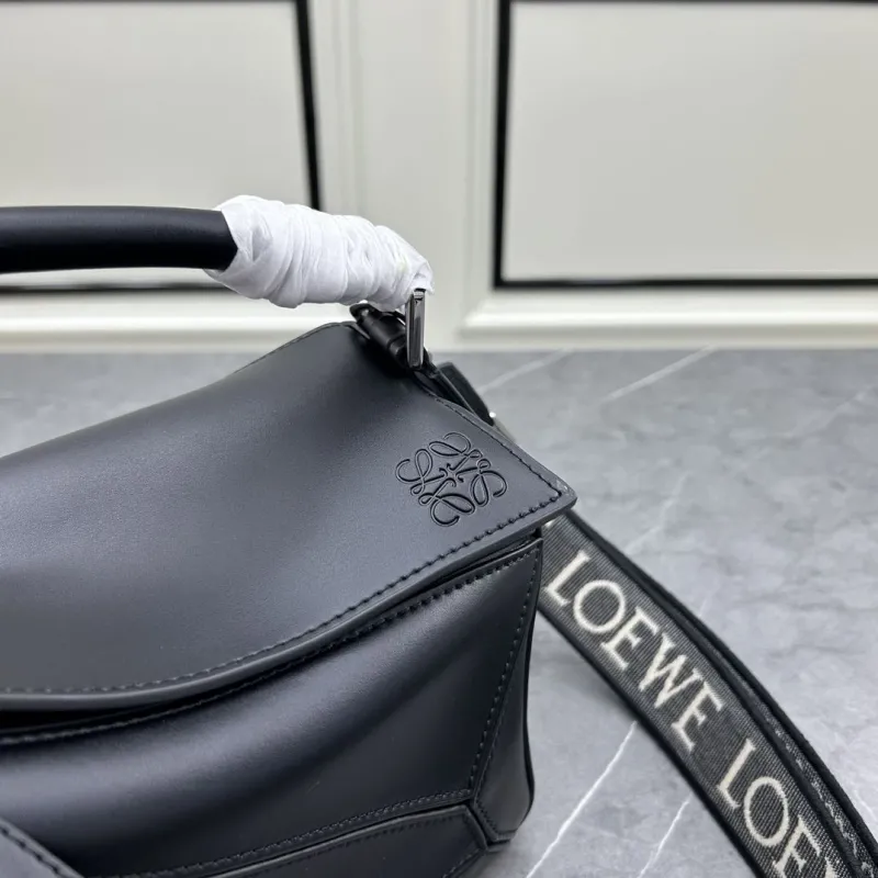 LOEWE Black Leather Puzzle Handbag 24cm - Image 4