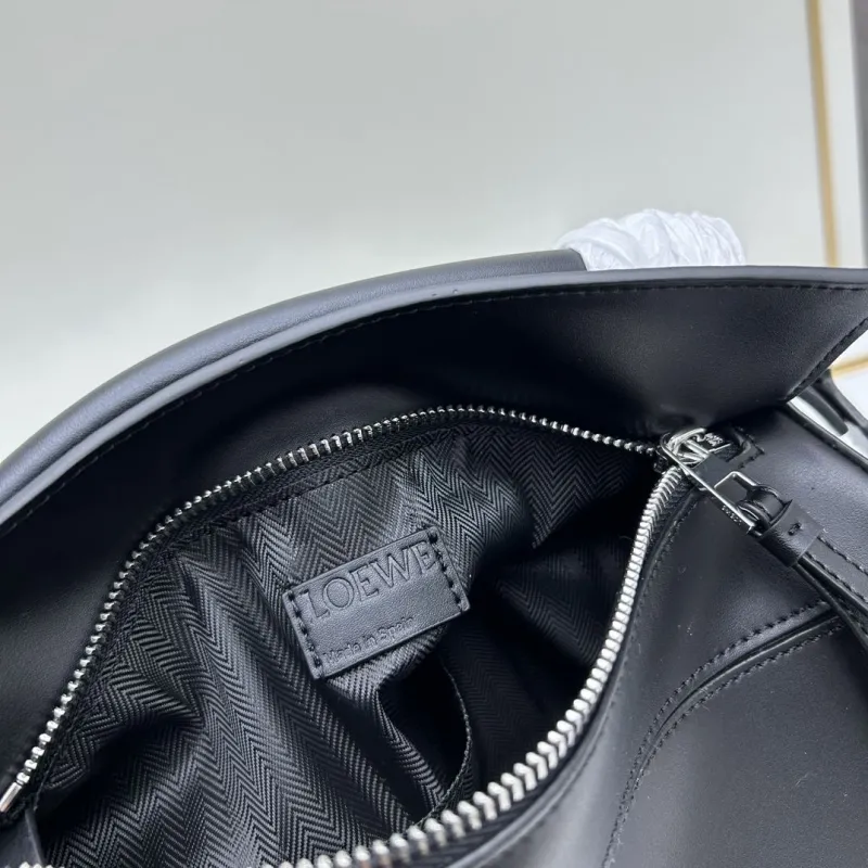 Loewe Black Crossbody Handbag 893 - Image 8