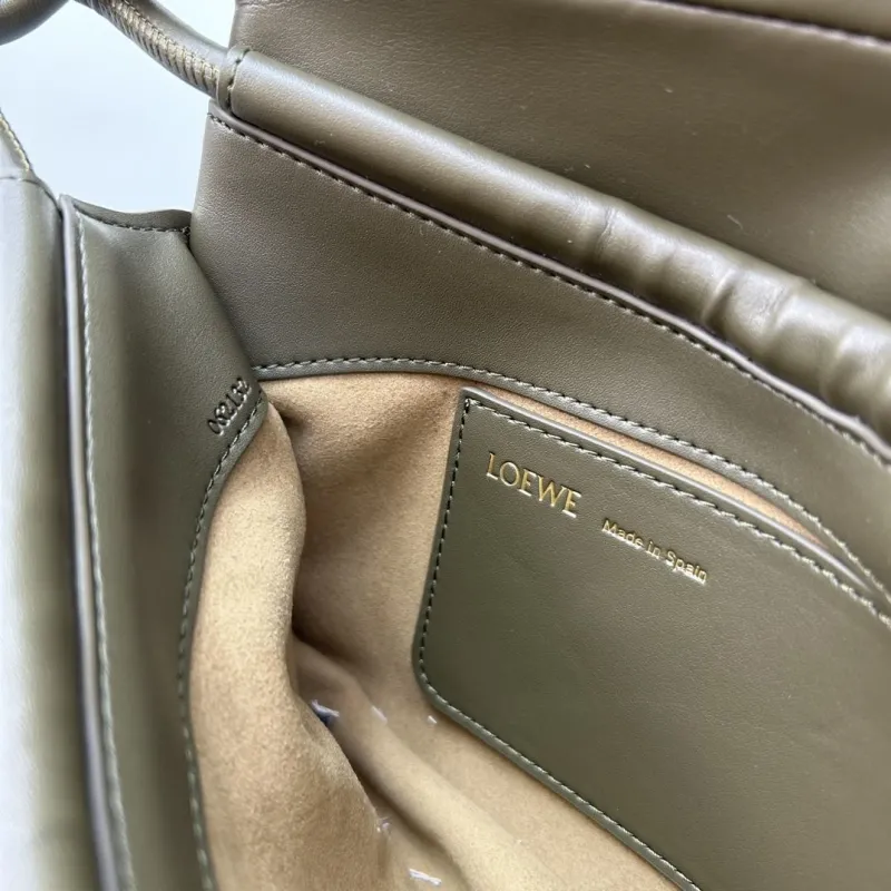 LOEWE Olive Green Shoulder Bag 062138 - Image 8