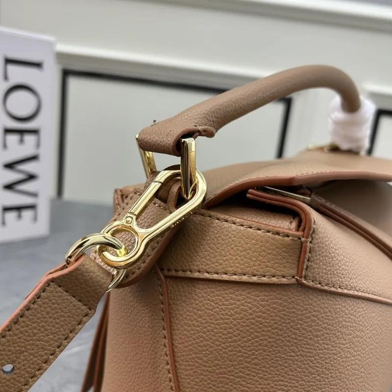 Loewe Tan Leather Handle Handbag 912 - Image 6