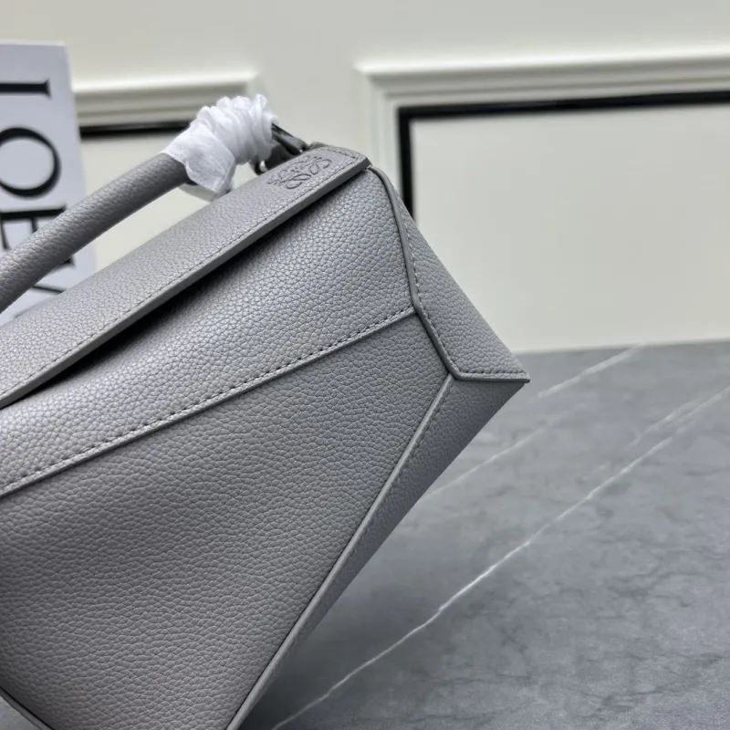 LOEWE Gray Handle Crossbody Leather Bag - Image 5