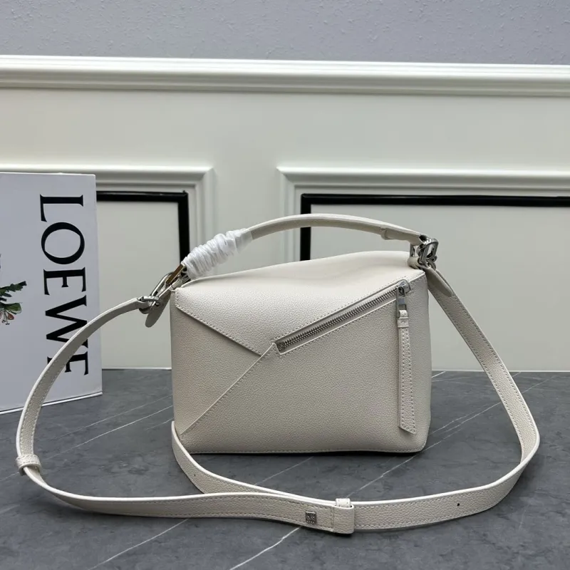 LOEWE Cream Leather Top Handle Crossbody Bag 062206 - Image 3