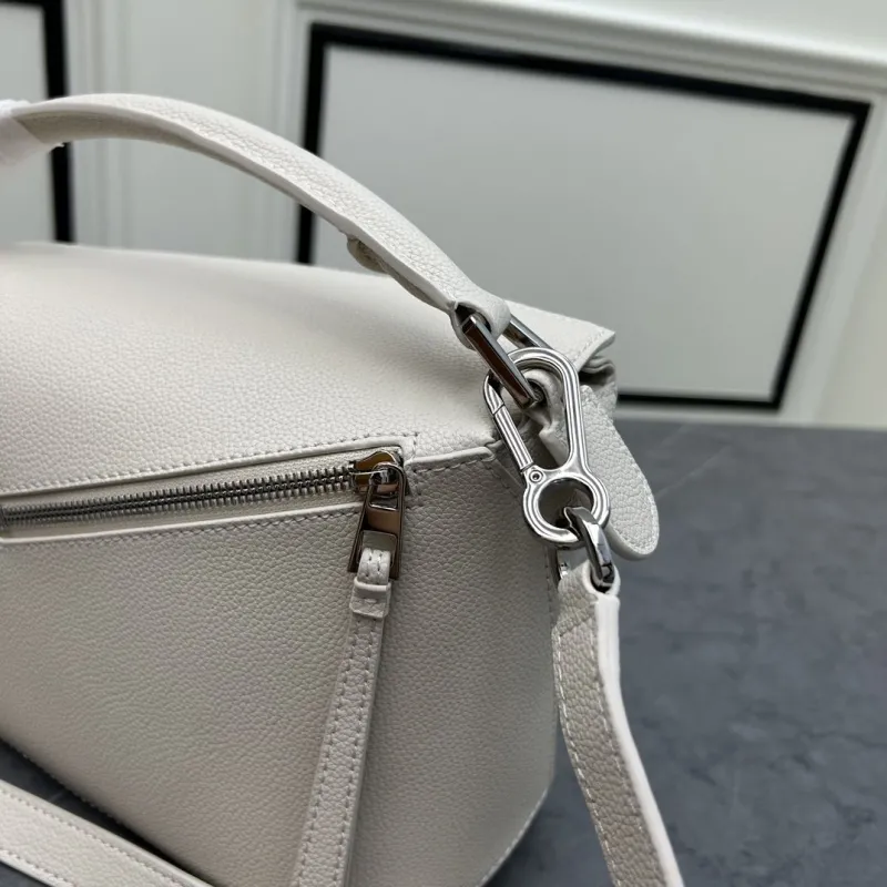 LOEWE Cream Leather Top Handle Crossbody Bag 062206 - Image 6