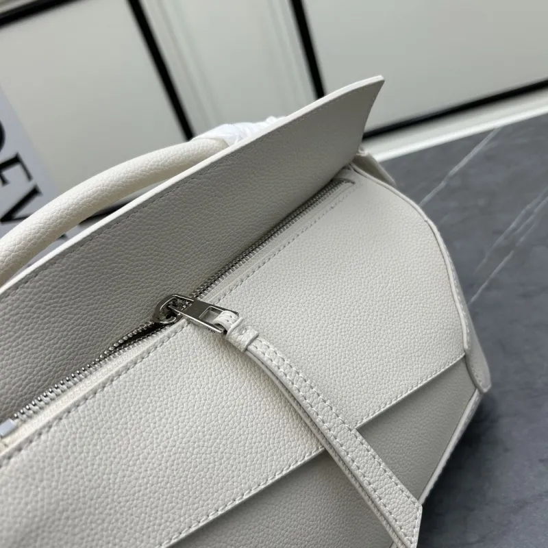 LOEWE Cream Leather Top Handle Crossbody Bag 062206 - Image 7