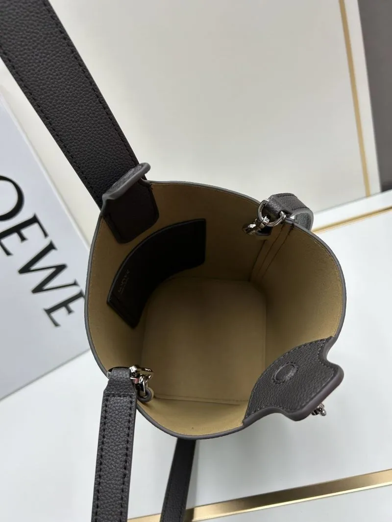 LOEWE Black Bucket Bag S260804 - Image 7