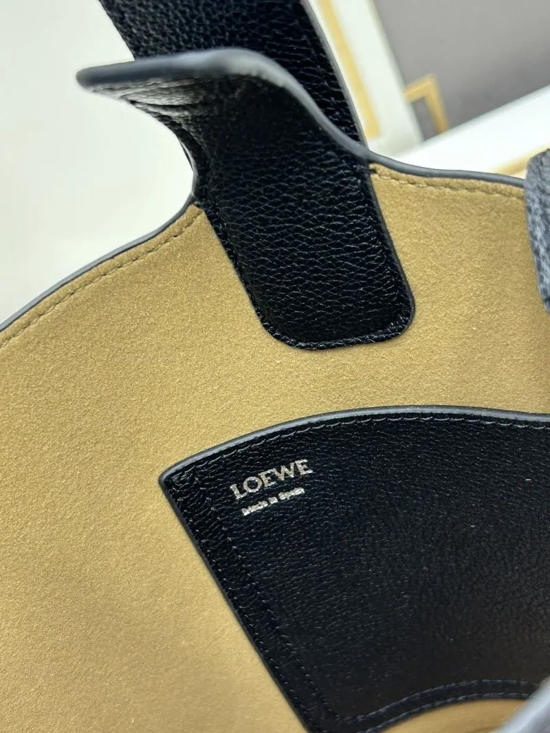 LOEWE Black Leather Bucket Bag 947 - Image 6
