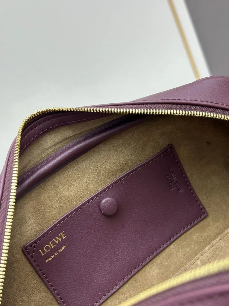 LOEWE Burgundy Leather Top Handle Shoulder Bag with Lock - Image 7