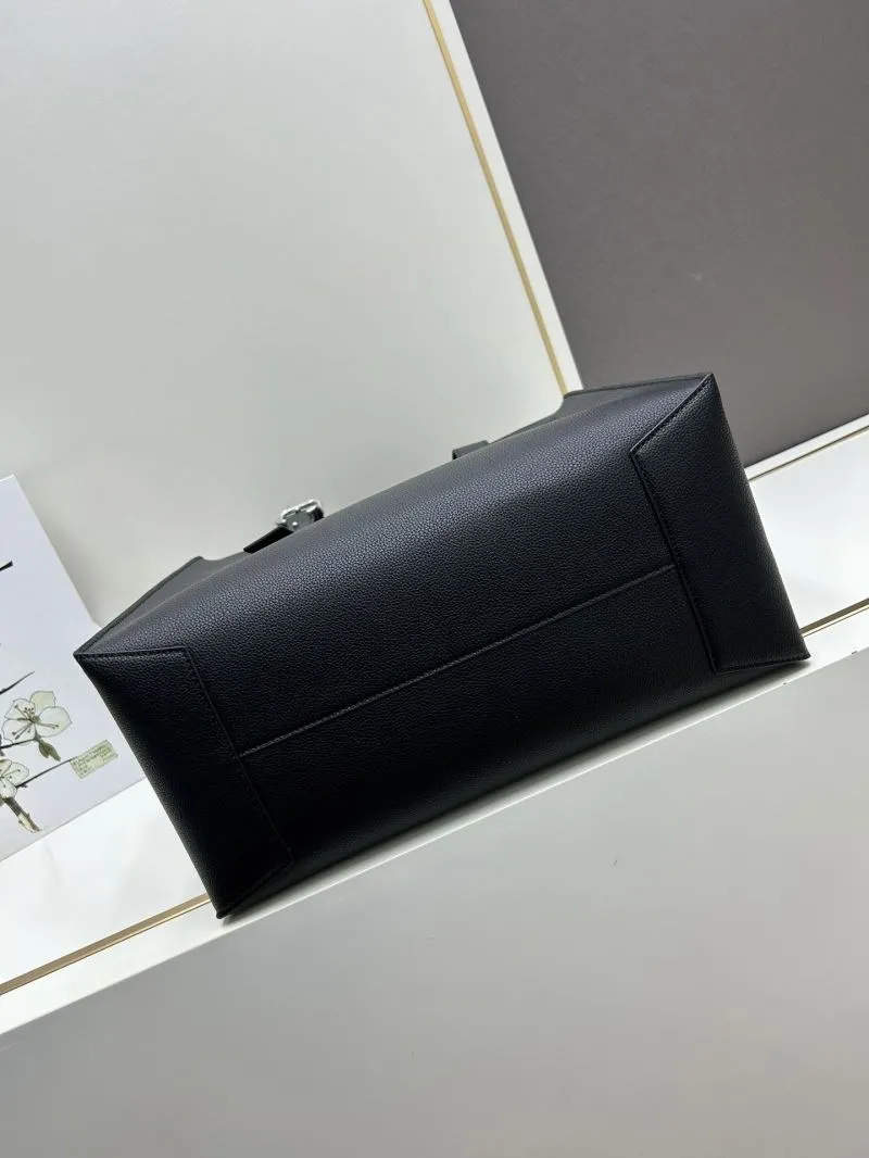 Loewe 3050A Black Leather Tote Bag - Image 5