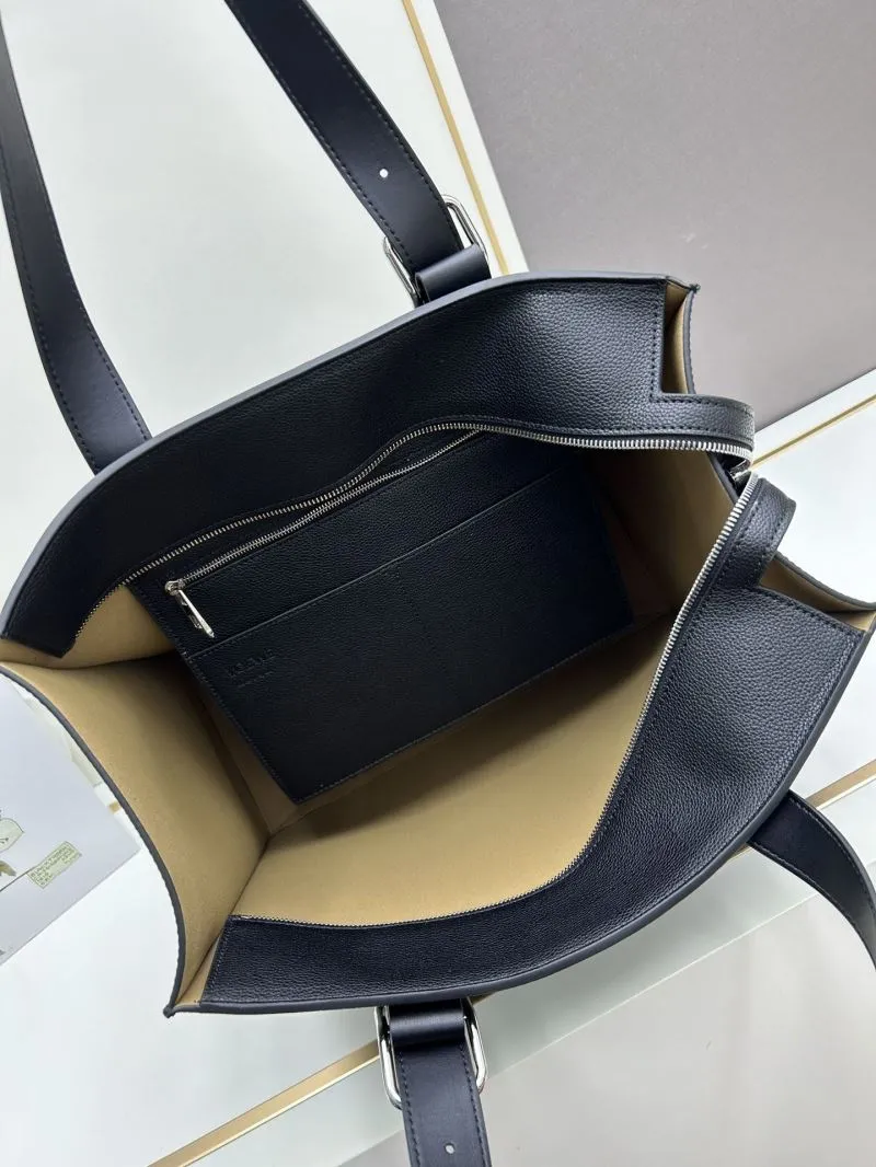Loewe 3050A Black Leather Tote Bag - Image 7