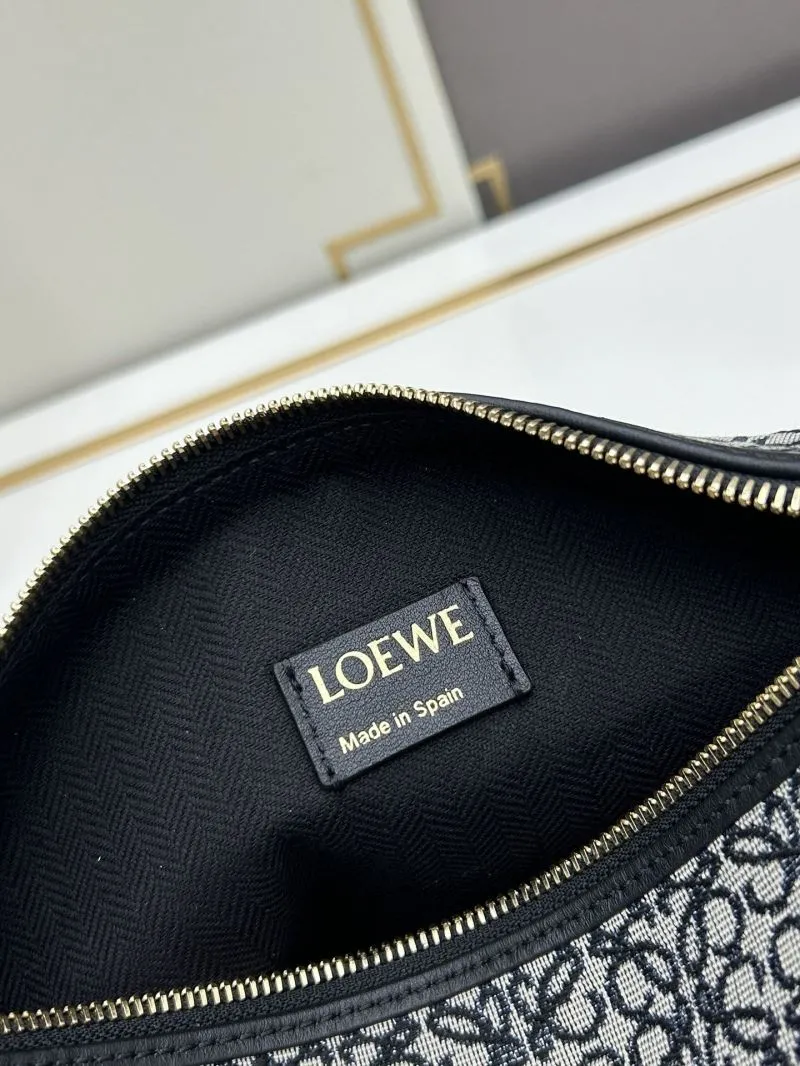 LOEWE 652104 Monogram Hobo Shoulder Bag - Image 8