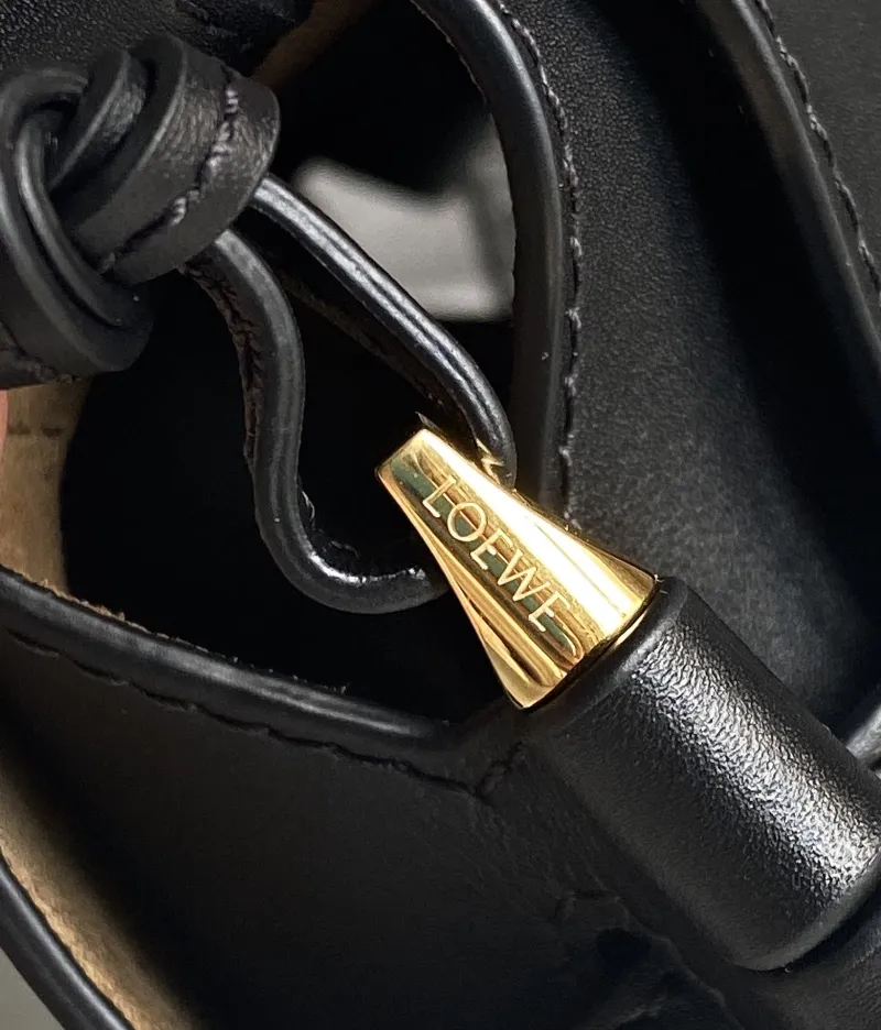 LOEWE Black Leather Saddle Crossbody Bag - Image 6