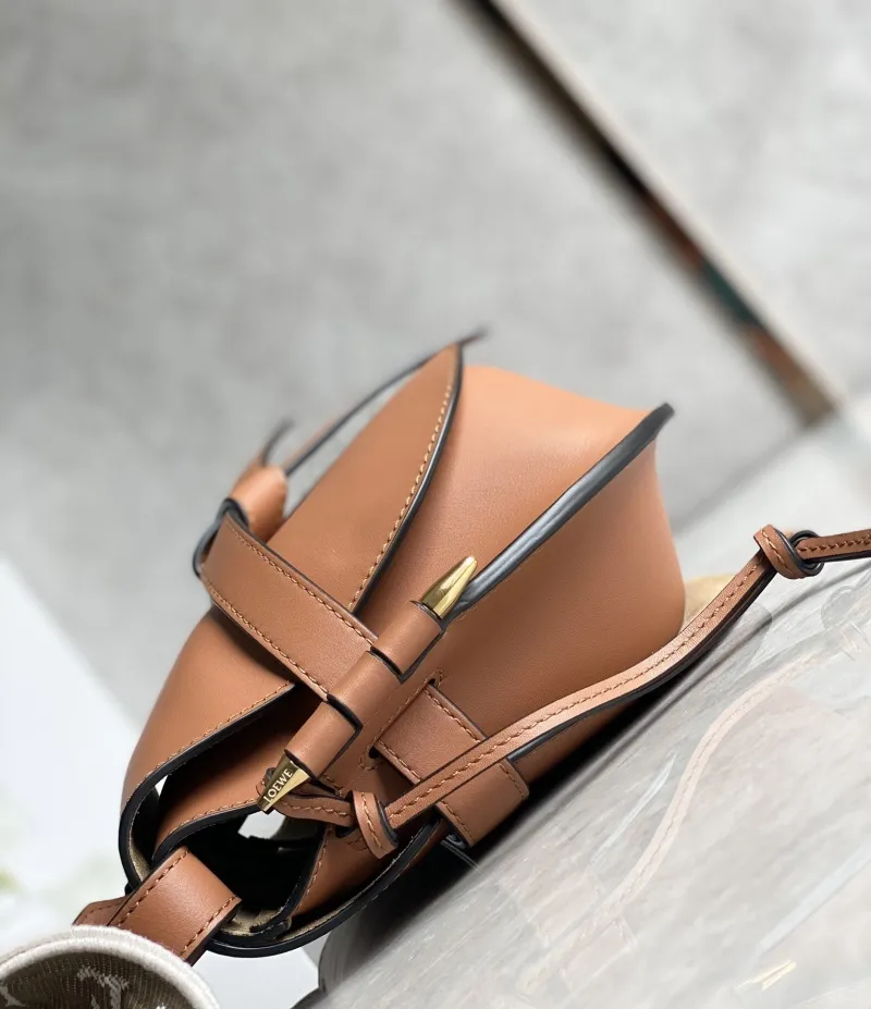 Loewe Brown Leather Saddle Crossbody Bag - Image 5