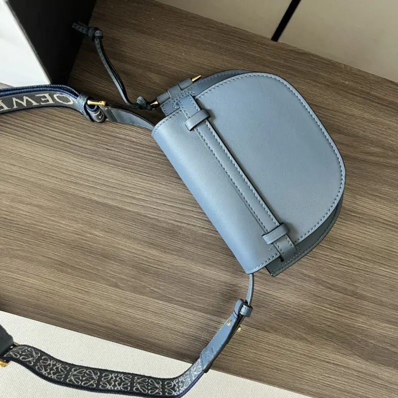 Alternative view of Loewe Satchel Bags-35