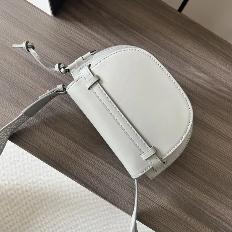 Loewe Light Gray Crossbody Saddle Bag - Image 4