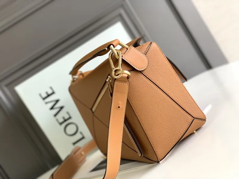 Alternative view of Loewe Satchel Bags-56
