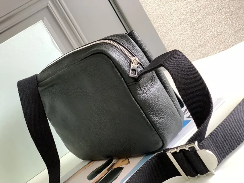Alternative view of Loewe Satchel Bags-57