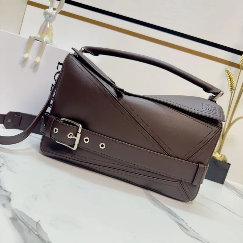 Loewe Satchel Bags-67