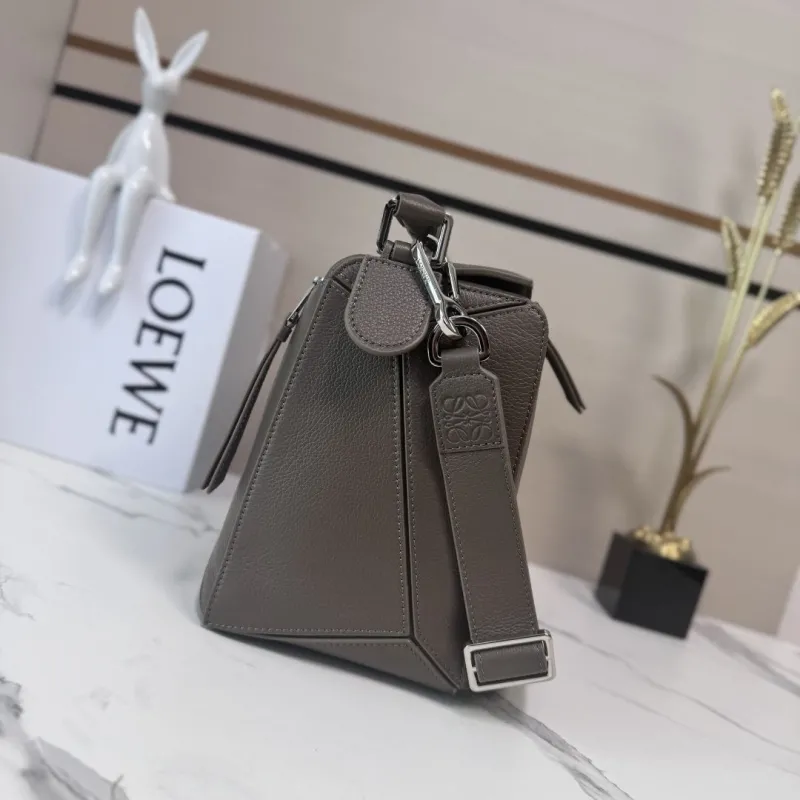 Alternative view of Loewe Satchel Bags-74