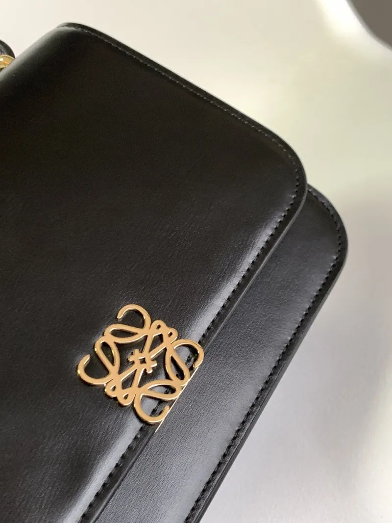 Loewe Black Leather Crossbody Satchel Bag 91 - Image 4
