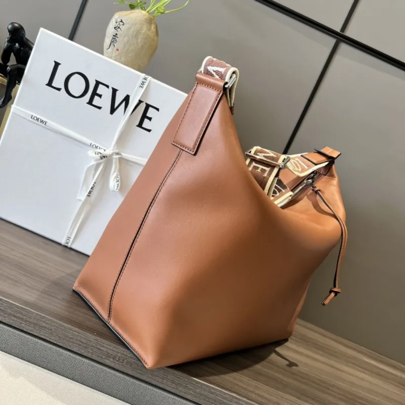 Alternative view of Loewe Satchel Bags-103