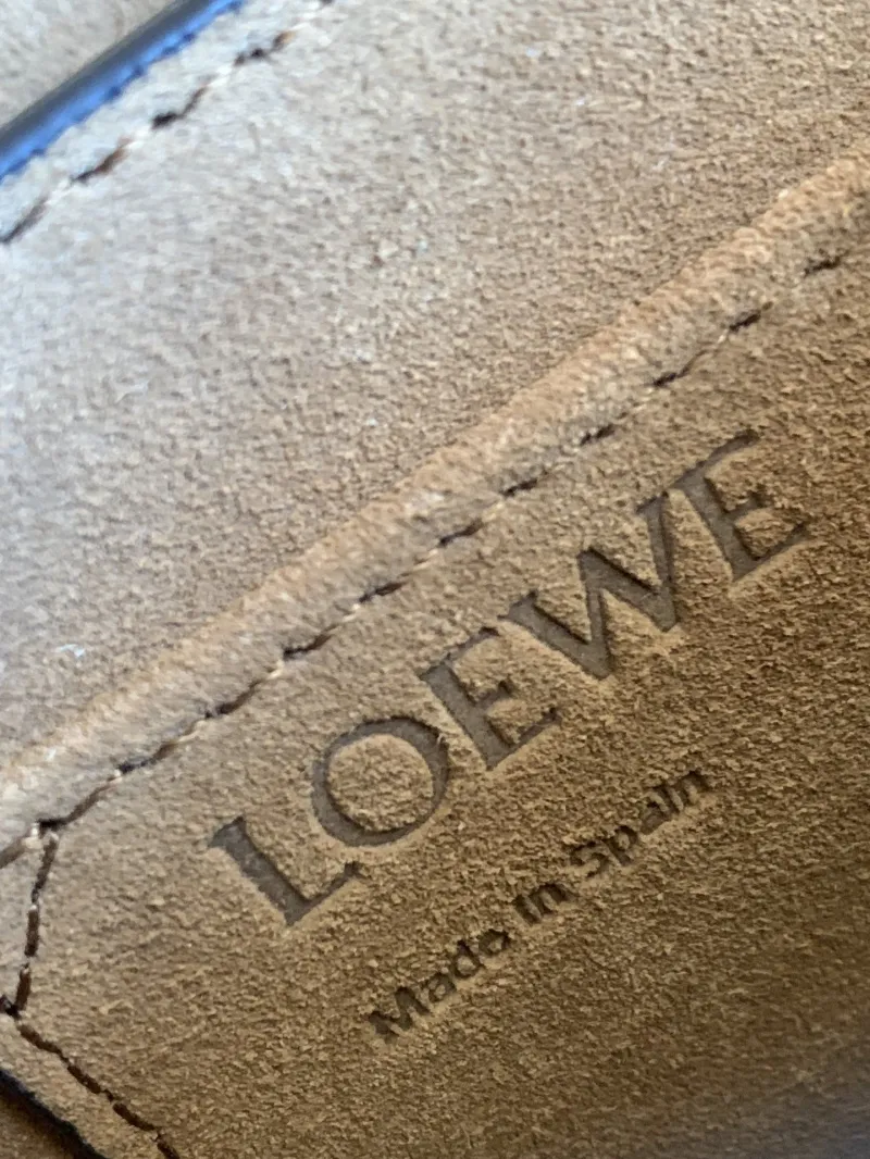 Loewe Black Leather Saddle Crossbody Bag 107 - Image 9