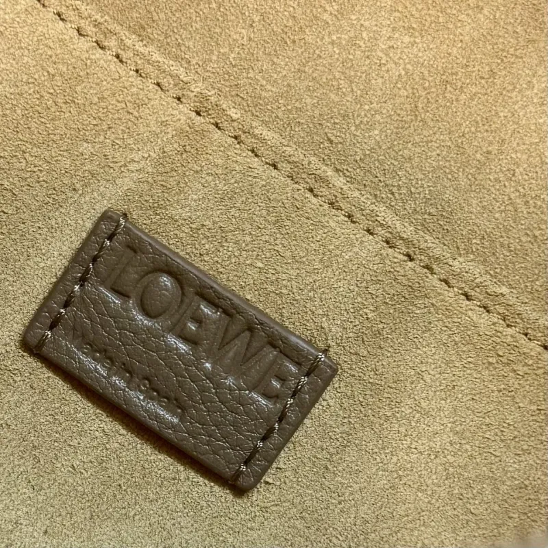 Loewe Satchel Bags-114 - Image 9