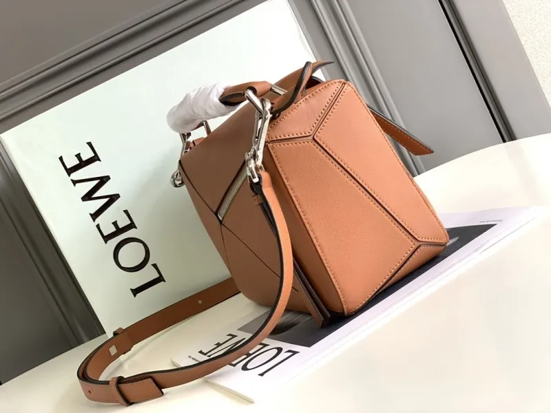 Alternative view of Loewe Satchel Bags-126