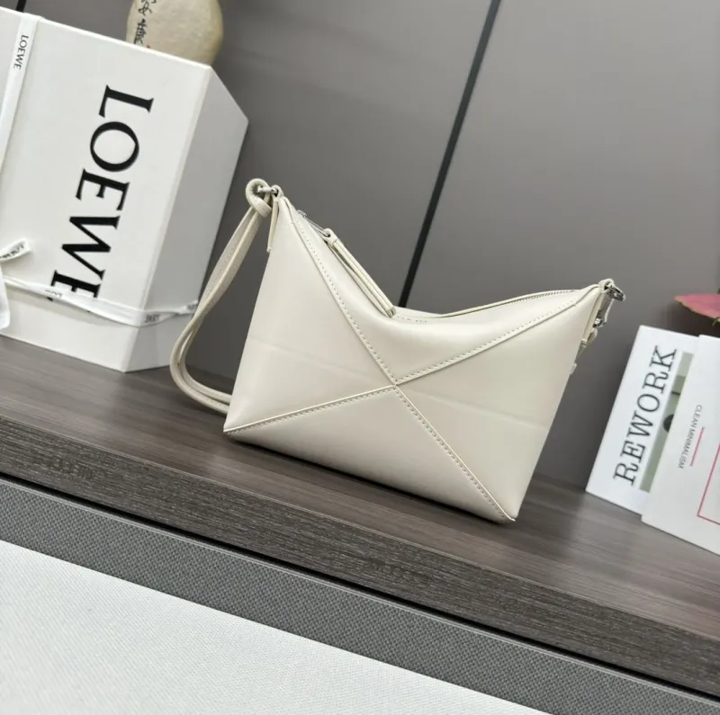 Loewe Satchel Bags-133