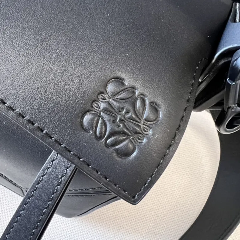 LOEWE Black Leather Satchel Crossbody Bag - Image 5