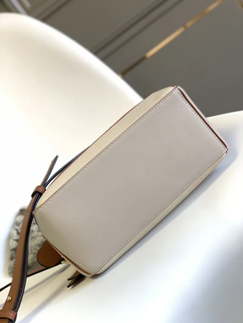 Loewe Off-white Brown Leather Satchel Bag - Image 5