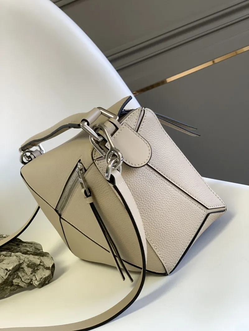 Alternative view of Loewe Satchel Bags-162