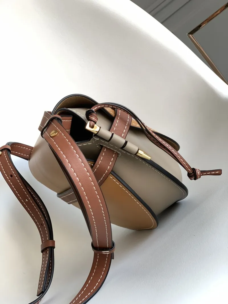 Alternative view of Loewe Satchel Bags-181
