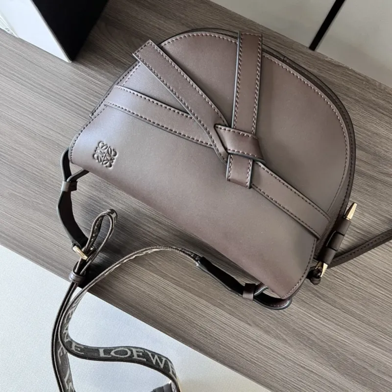 LOEWE Brown Saddle Crossbody Bag 183 - Image 5