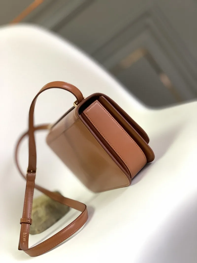 Alternative view of Loewe Satchel Bags-185