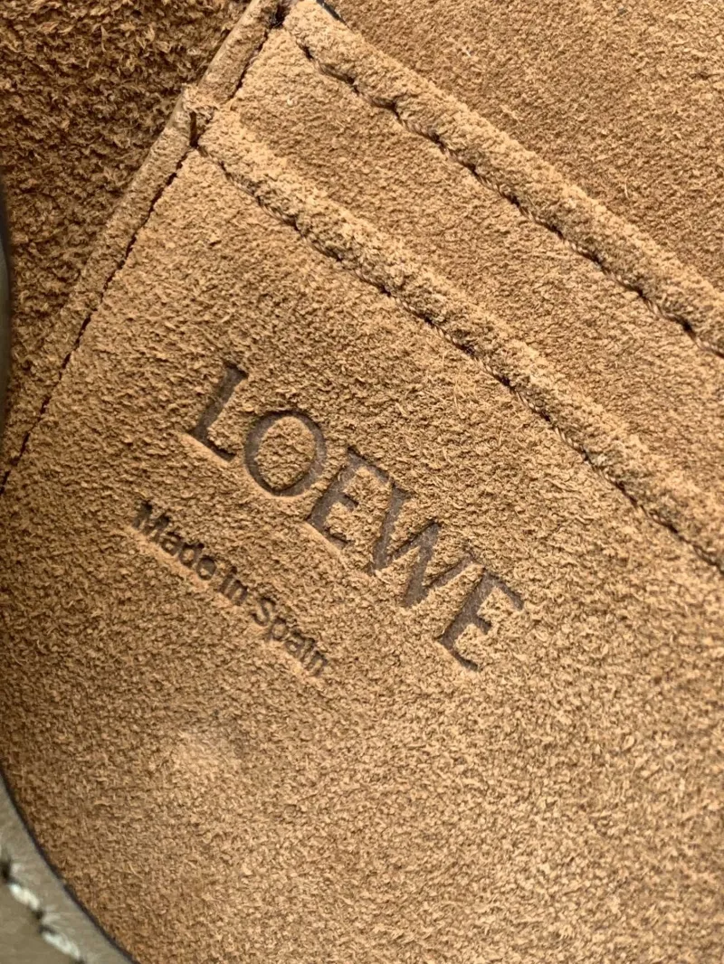 Loewe Olive Green Small Saddle Crossbody Bag - Image 8