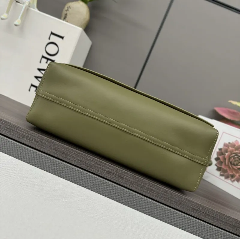 LOEWE Olive Green Leather Satchel Crossbody Bag - Image 4