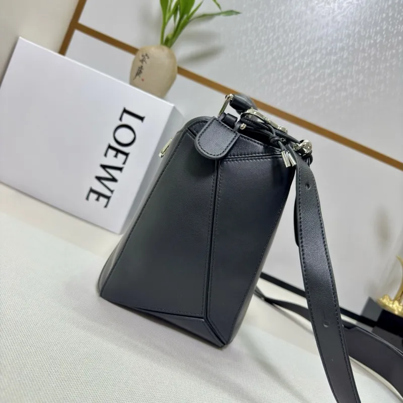 Alternative view of Loewe Satchel Bags-253