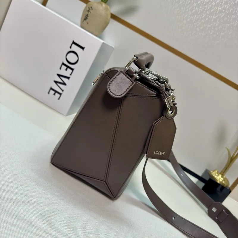 Alternative view of Loewe Satchel Bags-254