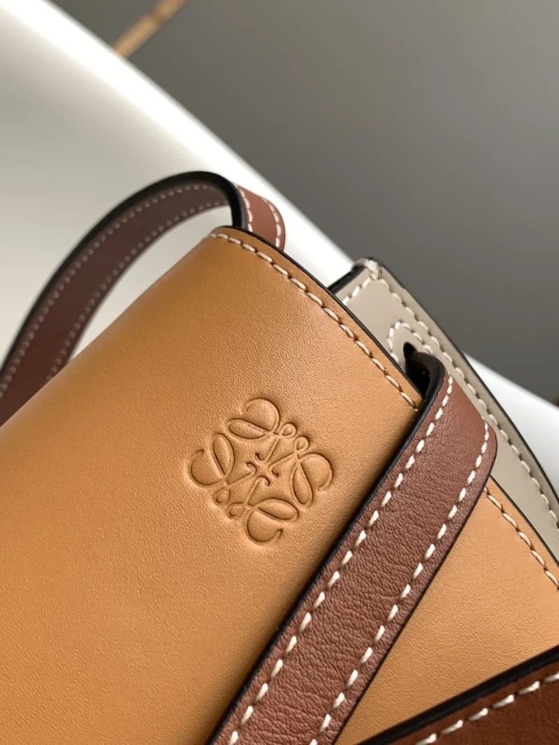 Loewe Tan Gray Saddle Crossbody Bag 451 - Image 4