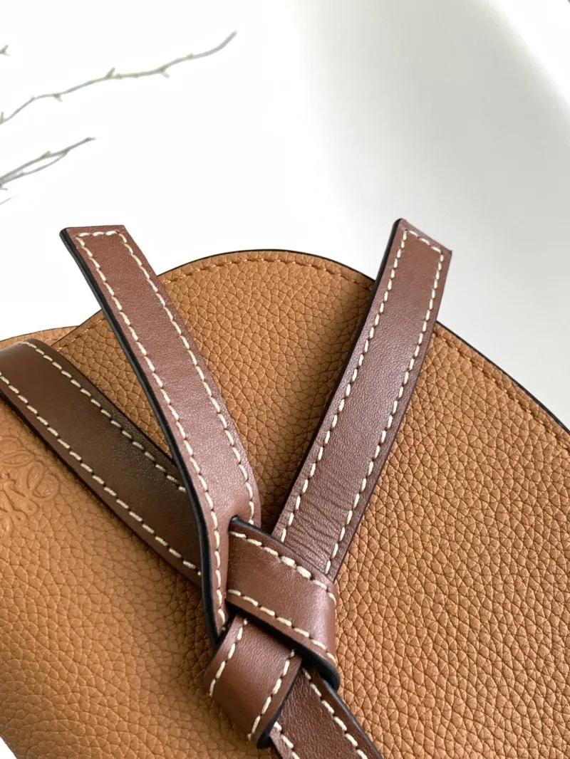 Loewe Tan Leather Crossbody Saddle Bag 453 - Image 6