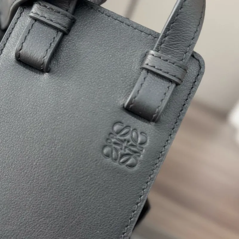 LOEWE Black Leather Saddle Crossbody Bag - Image 6