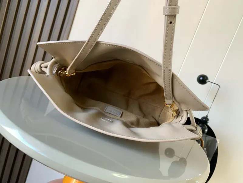 Loewe Beige Crossbody Bucket Bag - Image 8